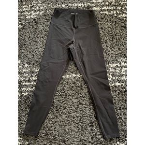 Everlane Renew black leggings